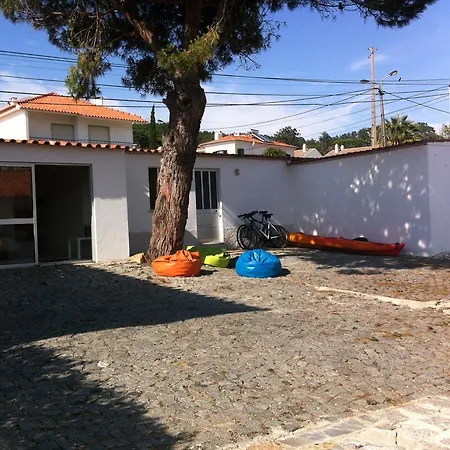 Casa de hóspedes Janes Beach & Surf House Malveira da Serra